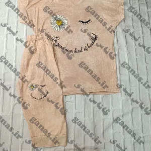 لباس راحتی زنانه مدل کیمونو با طرح گل بابونه و لبخند